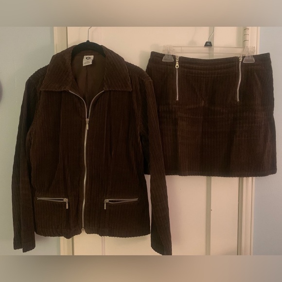 ellemenno Other - Ellemenno Vintage 90s Y2K Dark Brown Corduroy Jacket M & Mini Skirt 11